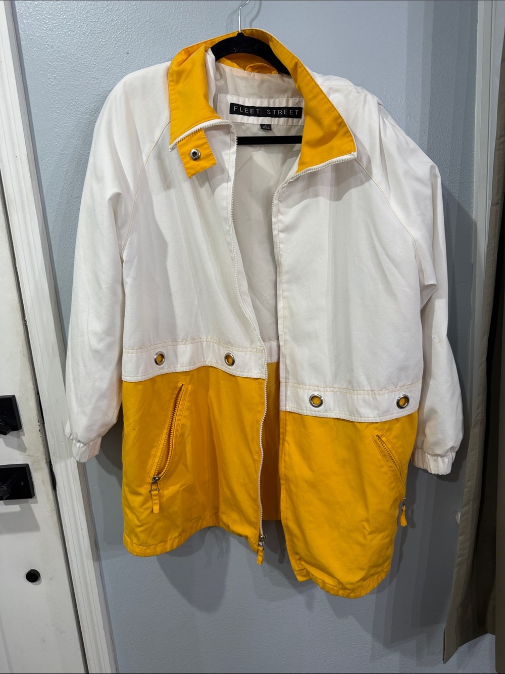 Fleet Street White & Yellow Colorblock Utility Jacket